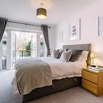 Grand Rosewood Near Delhi Airport